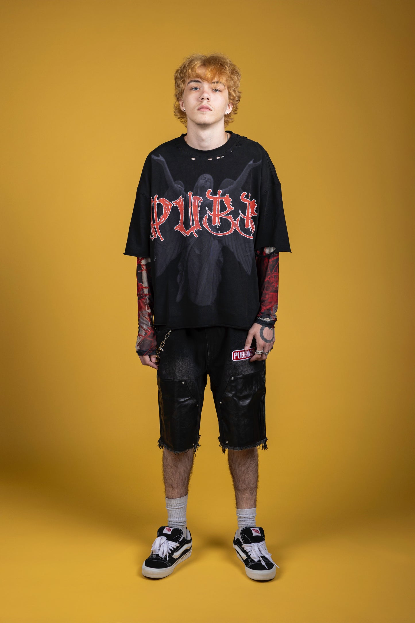 PUBB “HANDS OF ANGELS” SHIRT BLACK/RED WITH SLEEVES